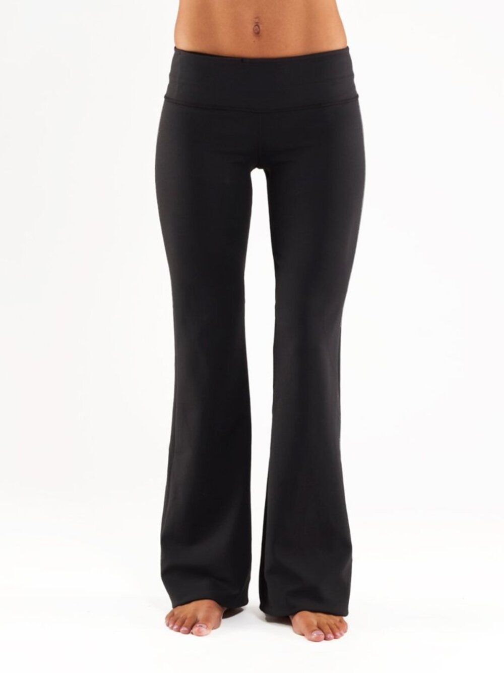 Lululemon Groove Reversible Pant (Regular) Black / Deep Coal Black size 6